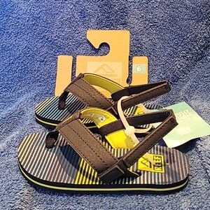 New with tags Reef Little Uni kids size 6 sandles